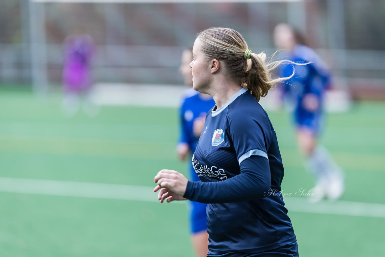 Bild 195 - F VfL Pinneberg - USC Paloma : Ergebnis: 1:4